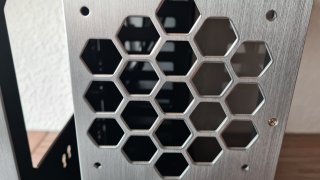 JONSBO UMX6 Midi-Tower_31.jpg