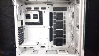 Thermaltake View 51 TG Snow ARGB Edition - 34.jpg