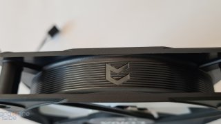 inwin_luna al120_8.jpg