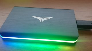 Teamgroup T-Force Treasure Touch RGB SSD - 0.jpg