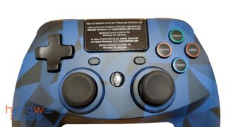 snackebyte-gamepad-4s-details (4).jpg
