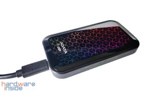 adata-se770g-rgb.jpg