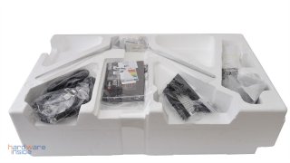 msi-mpg-artymis-323cqr-verpackung-innen-2.JPG