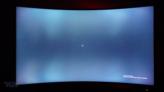 msi-mpg-artymis-323cqr-ausleuchtung-2.JPG