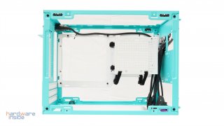 coolermaster-masterbox-nr200p-color-offen-mainboard.JPG
