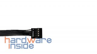 lian-li-o11d-evo-frontpanelconnector.jpg