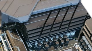 asus_tuf gaming b660m-plus 4d_8.jpg