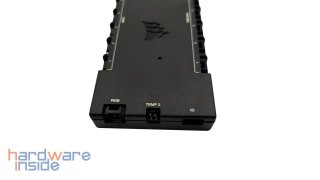 CORSAIR - iCUE COMMANDER CORE XT - 6.jpg
