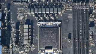 nzxt n7 z690_16.jpg