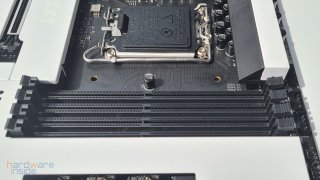 nzxt n7 z690_21.jpg