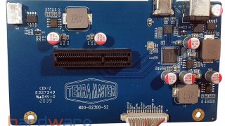 TerraMaster D2-300 - 1.jpg