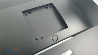 nzxt-canvas-27q-back-vesa.jpg