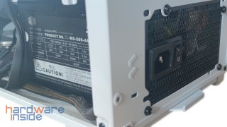 fractal-pop-mini-air-netzteil.jpg