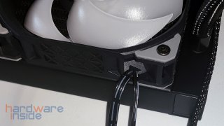 raijintek-ageras12-black-argb-2-montage (2).jpg