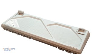 produkt-rueckseite-fuesse.jpg