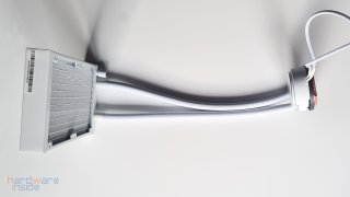 cooler master masterliquid pl240 flux white_14a.jpg