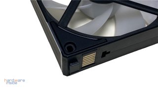 LIAN LI UNI FAN AL120 V2_5.jpg
