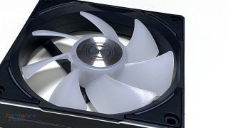 LIAN LI UNI FAN AL120 V2_9.jpg