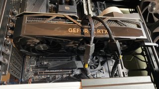 KFA2_Geforce_RTX 4070Ti_SG_34.jpg