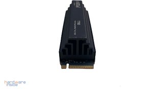 Crucial_T700_5.jpg