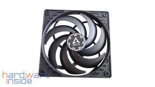 Arctic P12 Slim PWM PST - 1.jpg