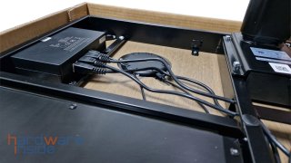 flexispot-q8-antrieb-anstecken.jpg