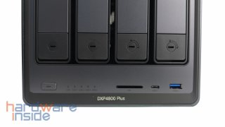 ugreen-nasync-dxp4800-plus-bedienelemente.jpg