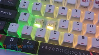 ASUS ROG Azoth X-Tastatur_13