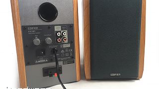 Edifier R1010BT