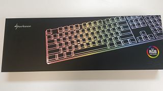 Sharkoon - PureWriter RGB Tastatur