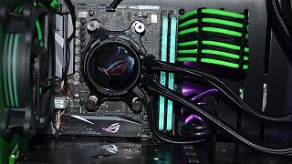 ROG RYUO 240