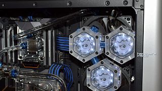 Bitspower Royal Blue Build031