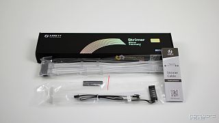 Lian Li Strimer 05