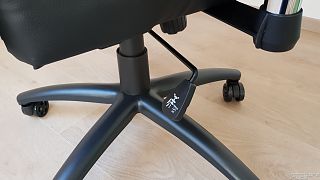 Details8