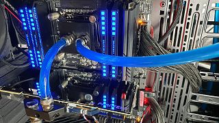 Backplate Phanteks Glacier G2080 Montiert