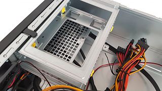 Chieftec UNI Serie - BU-12B - 16