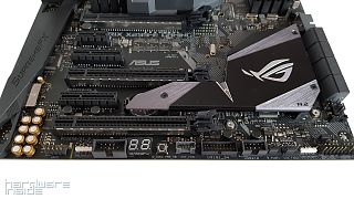 ASUS ROG STRIX X299-E Gaming - 13