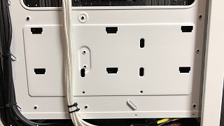 ohne SSD-Tray
