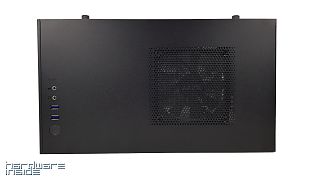 NZXT H200i - 11
