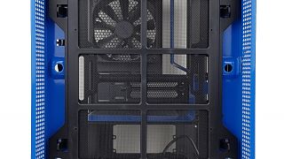 NZXT H200i - 13