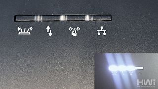 Netgear_X6_Nighthawk_Tri-Band_WiFi_Extender-leds1