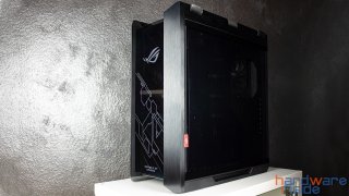 Asus_Strix_Helios_18.jpg