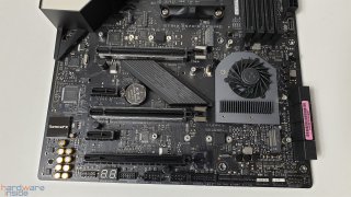 ASUS ROG STRIX X570-E Gaming 14.jpg