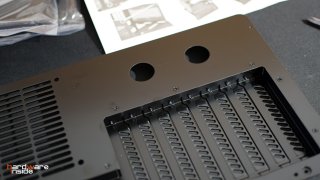 PC-T70X ATX Test Bench 013