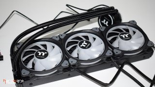 Thermaltake Floe DX RGB 360 TT Premium Edition 22.jpg