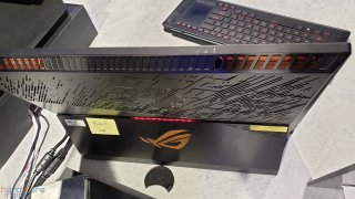 ASUS EVENT Mothership 2.jpg