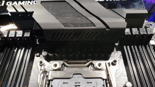 ASUS ROG STRIX X299-E Gaming 2 Spannungsversorgung
