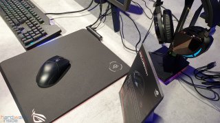 ASUS EVENT ROG STRIX CHAKRAM.jpg