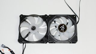 LC-Power AiRazor AR-F120RGB Lüfter 04.jpg