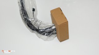 Arctic Liquid Freezer II 240 08.jpg
